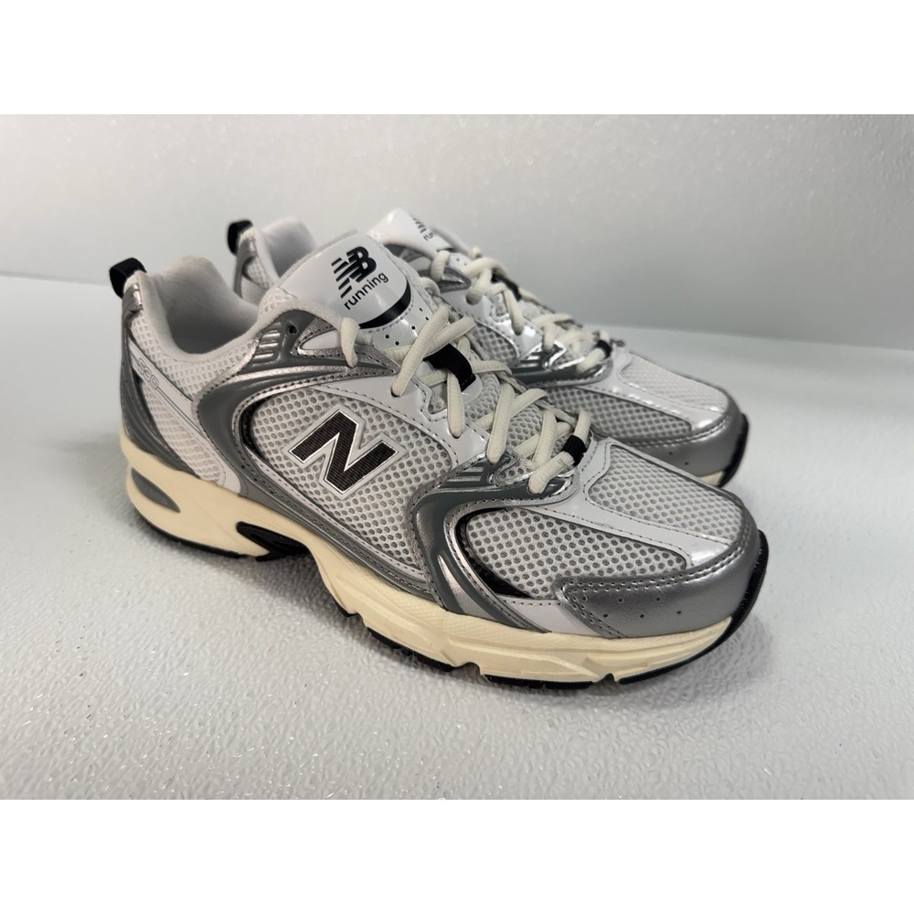 New Balance 530 Shoes Mens Size 7 / Womens Size 8.5 Grey Black / Running U530ESA
